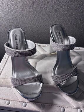 Steve Madden Silver Rhinestone Block Heel Sandals